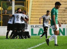 Foto de la galería: Crucero derrotó a Sportivo Belgrano de local