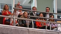 Foto de la galería: Última sesión de la Cámara: Misiones reguló la equinoterapia como actividad terapéutica