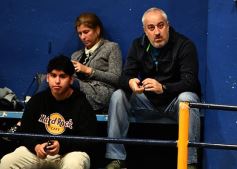 Foto de la galería: Festejo de Mitre ante Luz y Fuerza