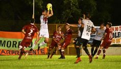 Foto de la galería: Crucero del Norte empató en cero con Defensores de Belgrano