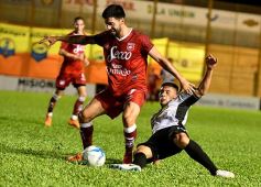 Foto de la galería: Crucero del Norte empató en cero con Defensores de Belgrano