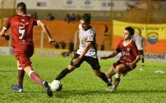 Foto de la galería: Crucero del Norte empató en cero con Defensores de Belgrano
