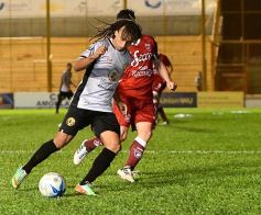 Foto de la galería: Crucero del Norte empató en cero con Defensores de Belgrano