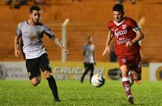 Foto de la galería: Crucero del Norte empató en cero con Defensores de Belgrano