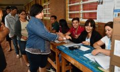 Foto de la galería: Las imágenes de un día intenso y emocionante: los misioneros en las urnas