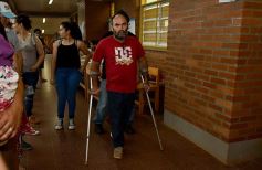 Foto de la galería: Las imágenes de un día intenso y emocionante: los misioneros en las urnas
