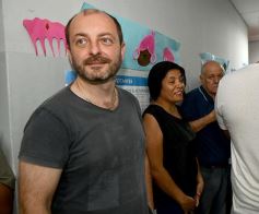 Foto de la galería: Las imágenes de un día intenso y emocionante: los misioneros en las urnas