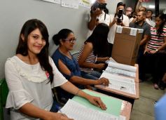 Foto de la galería: Las imágenes de un día intenso y emocionante: los misioneros en las urnas
