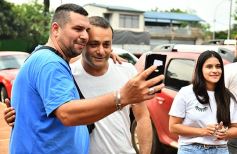 Foto de la galería: Las imágenes de un día intenso y emocionante: los misioneros en las urnas