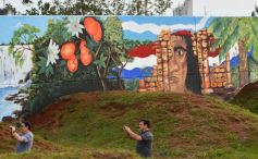 Foto de la galería: Un festival de lujo para inaugurar el mural más grande del mundo en Posadas