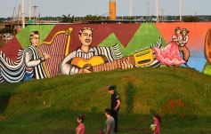 Foto de la galería: Un festival de lujo para inaugurar el mural más grande del mundo en Posadas