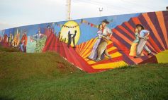 Foto de la galería: Un festival de lujo para inaugurar el mural más grande del mundo en Posadas