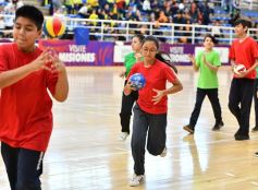Foto de la galería: Los chicos del Colegio del Carmen mostraron sus destrezas en la Fiesta de la Educación Física