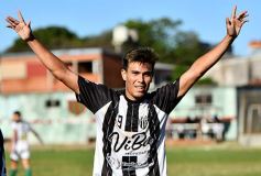 Foto de la galería: Clausura: Atlético Posadas superó a Andrés Guacurarí