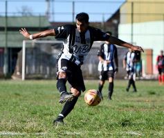 Foto de la galería: Clausura: Atlético Posadas superó a Andrés Guacurarí