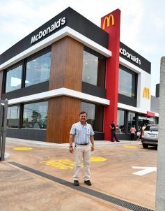 Foto de la galería: McDonald’s abrió su primer local en Posadas