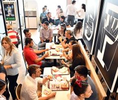 Foto de la galería: McDonald’s abrió su primer local en Posadas