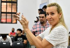 Foto de la galería: El Concejo reconoció la labor de distintos personajes e instituciones de Posadas, entre ellos al fotógrafo Sixto Fariña