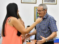 Foto de la galería: El Concejo reconoció la labor de distintos personajes e instituciones de Posadas, entre ellos al fotógrafo Sixto Fariña