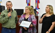 Foto de la galería: El Concejo reconoció la labor de distintos personajes e instituciones de Posadas, entre ellos al fotógrafo Sixto Fariña