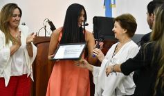 Foto de la galería: El Concejo reconoció la labor de distintos personajes e instituciones de Posadas, entre ellos al fotógrafo Sixto Fariña