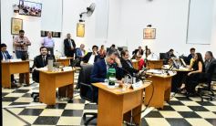 Foto de la galería: El Concejo reconoció la labor de distintos personajes e instituciones de Posadas, entre ellos al fotógrafo Sixto Fariña