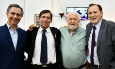 Foto de la galería: El Concejo reconoció la labor de distintos personajes e instituciones de Posadas, entre ellos al fotógrafo Sixto Fariña