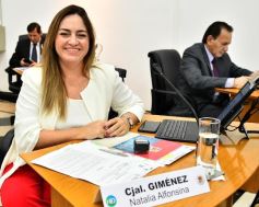 Foto de la galería: El Concejo reconoció la labor de distintos personajes e instituciones de Posadas, entre ellos al fotógrafo Sixto Fariña