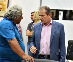 Foto de la galería: El Concejo reconoció la labor de distintos personajes e instituciones de Posadas, entre ellos al fotógrafo Sixto Fariña