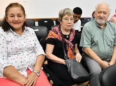 Foto de la galería: El Concejo reconoció la labor de distintos personajes e instituciones de Posadas, entre ellos al fotógrafo Sixto Fariña