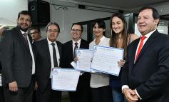 Foto de la galería: Entregaron sus diplomas a los diputados nacionales electos por Misiones