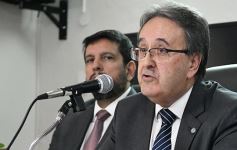 Foto de la galería: Entregaron sus diplomas a los diputados nacionales electos por Misiones