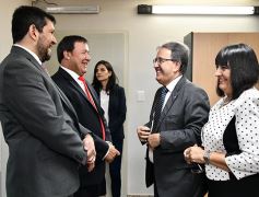 Foto de la galería: Entregaron sus diplomas a los diputados nacionales electos por Misiones