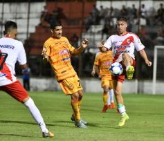 Foto de la galería: Liga Posadeña: Crucero dejó en el camino a Guaraní y está en semifinales