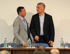 Foto de la galería: Misiones cuenta con una Guía de atención integral de niñas y adolescentes embarazadas menores de 15 años