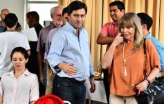 Foto de la galería: Entregaron becas de estudio a jóvenes de barrios de la EBY que cursan distintas carreras de la UNaM