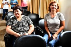 Foto de la galería: Entregaron becas de estudio a jóvenes de barrios de la EBY que cursan distintas carreras de la UNaM