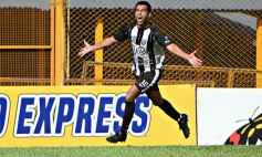 Sixto Fotografías. Deportes. Liga Posadeña A - Atlético Posadas dio un paso importante hacia la final del Clausura