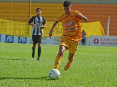 Foto de la galería: Atlético Posadas dio un paso importante hacia la final del Clausura