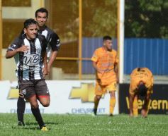 Foto de la galería: Atlético Posadas dio un paso importante hacia la final del Clausura