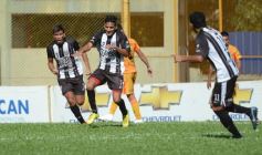 Foto de la galería: Atlético Posadas dio un paso importante hacia la final del Clausura