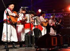 Foto de la galería: Vanessa Avellaneda, Pato García y María Ofelia,  dueños de la ovación en la segunda noche del Festival