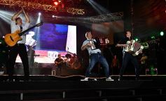 Foto de la galería: Vanessa Avellaneda, Pato García y María Ofelia,  dueños de la ovación en la segunda noche del Festival