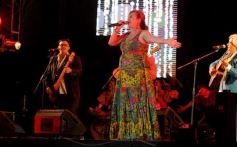 Foto de la galería: Vanessa Avellaneda, Pato García y María Ofelia,  dueños de la ovación en la segunda noche del Festival