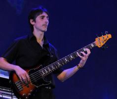 Foto de la galería: Vanessa Avellaneda, Pato García y María Ofelia,  dueños de la ovación en la segunda noche del Festival