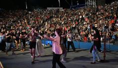Foto de la galería: Vanessa Avellaneda, Pato García y María Ofelia,  dueños de la ovación en la segunda noche del Festival