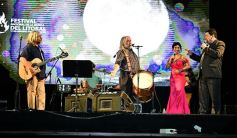 Foto de la galería: Vanessa Avellaneda, Pato García y María Ofelia,  dueños de la ovación en la segunda noche del Festival