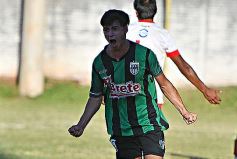 Foto de la galería: El Brete eliminó a Huracán y jugará una de las semifinales con Sporting