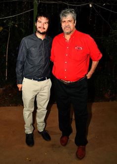 Foto de la galería: Arnaldo Santacruz celebró su cumple con todo: música y asado hasta el amanecer
