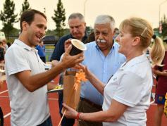 Foto de la galería: Es una realidad la pista de atletismo del Cepard en Posadas
